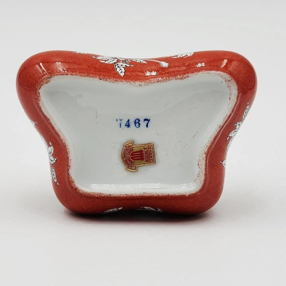 Vintage Butterfly-Shaped Porcelain Trinket Box Reddish Orange Floral Ardalt 7467